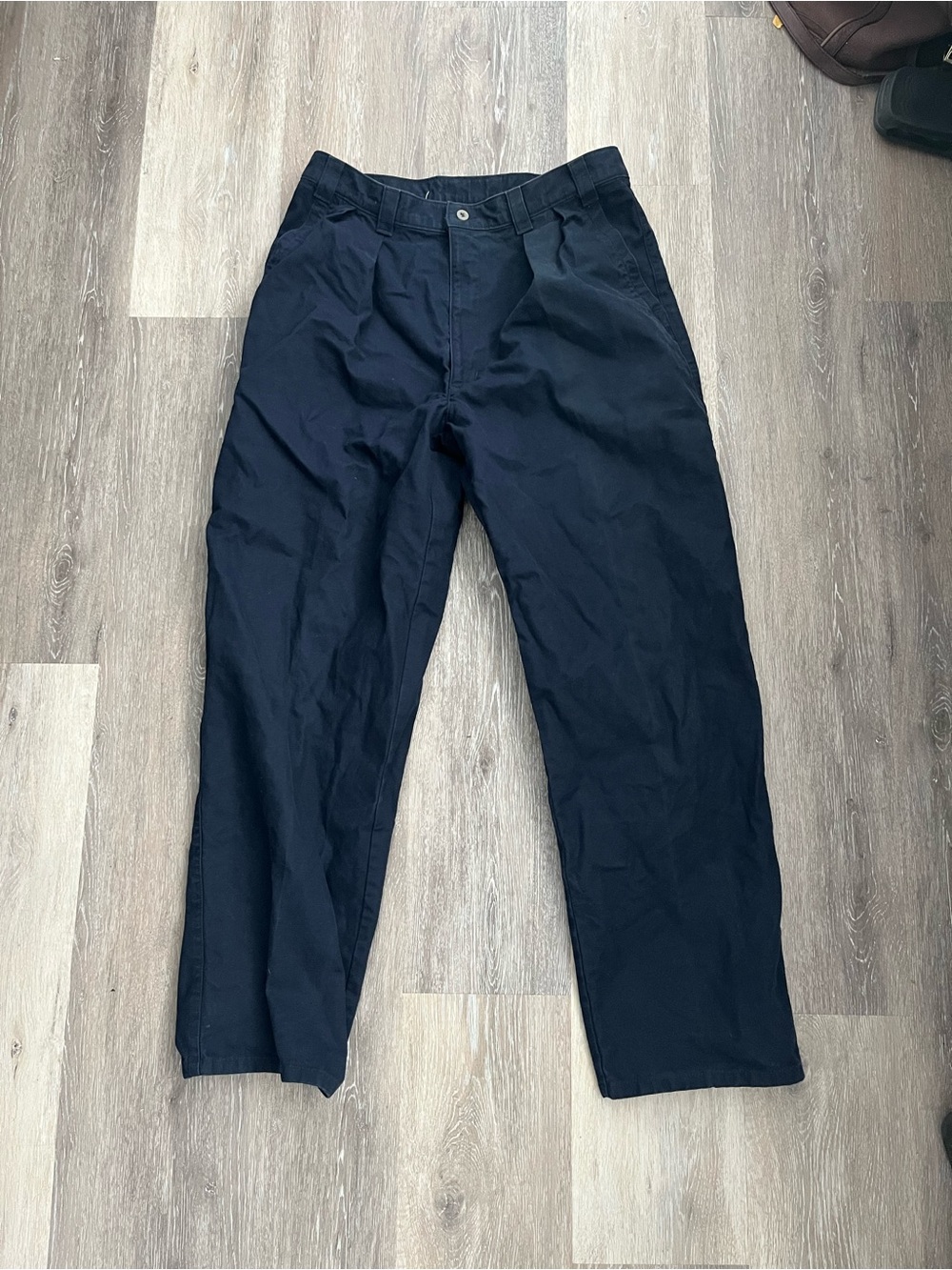 Dockers Men’s Navy Blue Pleated Chino Pants 34x32 Classic Preppy Business Casual